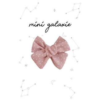 mini galaxie minigalaxie mode bebe enfant cadeau cadeau naissance barrette cheveux coiffure maman grossesse maternite anniversaire noel fete ceremonie barrette nœud liberty creatrice barrette nœud velours glitter romantique casual col amovible volante evolutif style original mariage vestiare kids France influenceuse fait main local meilleure marque francaise accessoire boheme concept eshop en ligne retro nœud papillon marque ecole coiffer chignon tresse maternelle penderie pince elastique serre tete foulard lange coton biologique chic badabloom glitter brillante cœur star or dore argent rose les nœuds de maman cadeau fille cadeau fete anniversaire ceremonie mariage pince anti glisse cadeau naissance bracelet perles fluorescent personnalise femme original