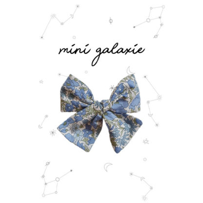 mini galaxie minigalaxie mode bebe enfant cadeau cadeau naissance barrette cheveux coiffure maman grossesse maternite anniversaire noel fete ceremonie barrette nœud liberty creatrice barrette nœud velours glitter romantique casual col amovible volante evolutif style original mariage vestiare kids France influenceuse fait main local meilleure marque francaise accessoire boheme concept eshop en ligne retro nœud papillon marque ecole coiffer chignon tresse maternelle penderie pince elastique serre tete foulard lange coton biologique chic badabloom glitter brillante cœur star or dore argent rose les nœuds de maman cadeau fille cadeau fete anniversaire ceremonie mariage pince anti glisse cadeau naissance bracelet perles fluorescent personnalise femme original