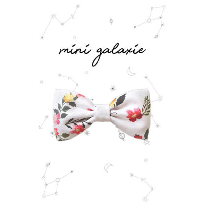 mini galaxie minigalaxie mode bebe enfant cadeau cadeau naissance barrette cheveux coiffure maman grossesse maternite anniversaire noel fete ceremonie barrette nœud liberty creatrice barrette nœud velours glitter romantique casual col amovible volante evolutif style original mariage vestiare kids France influenceuse fait main local meilleure marque francaise accessoire boheme concept eshop en ligne retro nœud papillon marque ecole coiffer chignon tresse maternelle penderie pince elastique serre tete foulard lange coton biologique chic badabloom glitter brillante cœur star or dore argent rose les nœuds de maman cadeau fille cadeau fete anniversaire ceremonie mariage pince anti glisse cadeau naissance bracelet perles fluorescent personnalise femme original