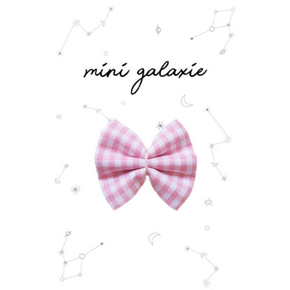 mini galaxie minigalaxie mode bebe enfant cadeau cadeau naissance barrette cheveux coiffure maman grossesse maternite anniversaire noel fete ceremonie barrette nœud liberty creatrice barrette nœud velours glitter romantique casual col amovible volante evolutif style original mariage vestiare kids France influenceuse fait main local meilleure marque francaise accessoire boheme concept eshop en ligne retro nœud papillon marque ecole coiffer chignon tresse maternelle penderie pince elastique serre tete foulard lange coton biologique chic badabloom glitter brillante cœur star or dore argent rose les nœuds de maman cadeau fille cadeau fete anniversaire ceremonie mariage pince anti glisse cadeau naissance bracelet perles fluorescent personnalise femme original obi obi les noeuds de maman luciole et petit pois