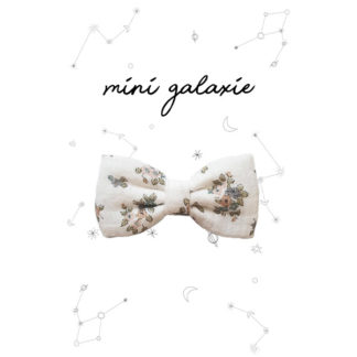 mini galaxie minigalaxie mode bebe enfant cadeau cadeau naissance barrette cheveux coiffure maman grossesse maternite anniversaire noel fete ceremonie barrette nœud liberty creatrice barrette nœud velours glitter romantique casual col amovible volante evolutif style original mariage vestiare kids France influenceuse fait main local meilleure marque francaise accessoire boheme concept eshop en ligne retro nœud papillon marque ecole coiffer chignon tresse maternelle penderie pince elastique serre tete foulard lange coton biologique chic badabloom glitter brillante cœur star or dore argent rose les nœuds de maman cadeau fille cadeau fete anniversaire ceremonie mariage pince anti glisse cadeau naissance bracelet perles fluorescent personnalise femme original obi obi les noeuds de maman luciole et petit pois