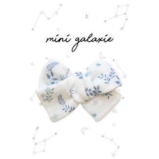 mini galaxie minigalaxie mode bebe enfant cadeau cadeau naissance barrette cheveux coiffure maman grossesse maternite anniversaire noel fete ceremonie barrette nœud liberty creatrice barrette nœud velours glitter romantique casual col amovible volante evolutif style original mariage vestiare kids France influenceuse fait main local meilleure marque francaise accessoire boheme concept eshop en ligne retro nœud papillon marque ecole coiffer chignon tresse maternelle penderie pince elastique serre tete foulard lange coton biologique chic badabloom glitter brillante cœur star or dore argent rose les nœuds de maman cadeau fille cadeau fete anniversaire ceremonie mariage pince anti glisse cadeau naissance bracelet perles fluorescent personnalise femme original obi obi les noeuds de maman luciole et petit pois